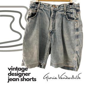 Gloria Vanderbilt Designer High-Waisted Jean Shorts in Size